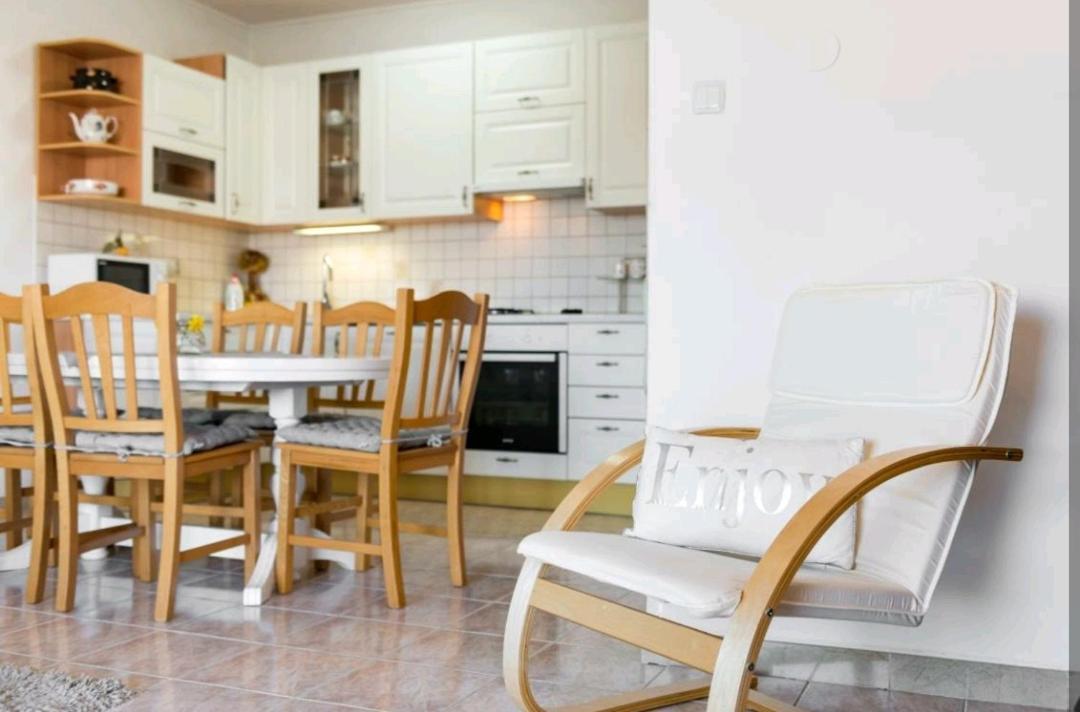 Apartments Siesta Sumartin Ngoại thất bức ảnh